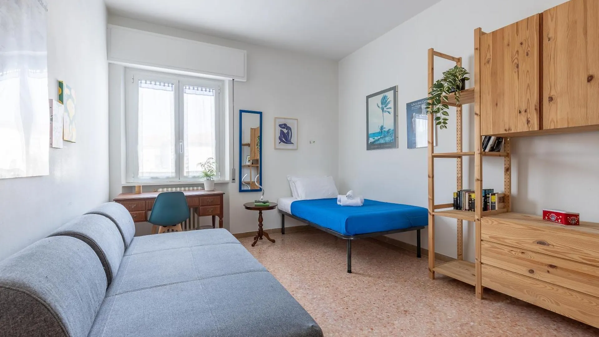 Porta A Lucca - Pisa Bright Apartment With Balcony